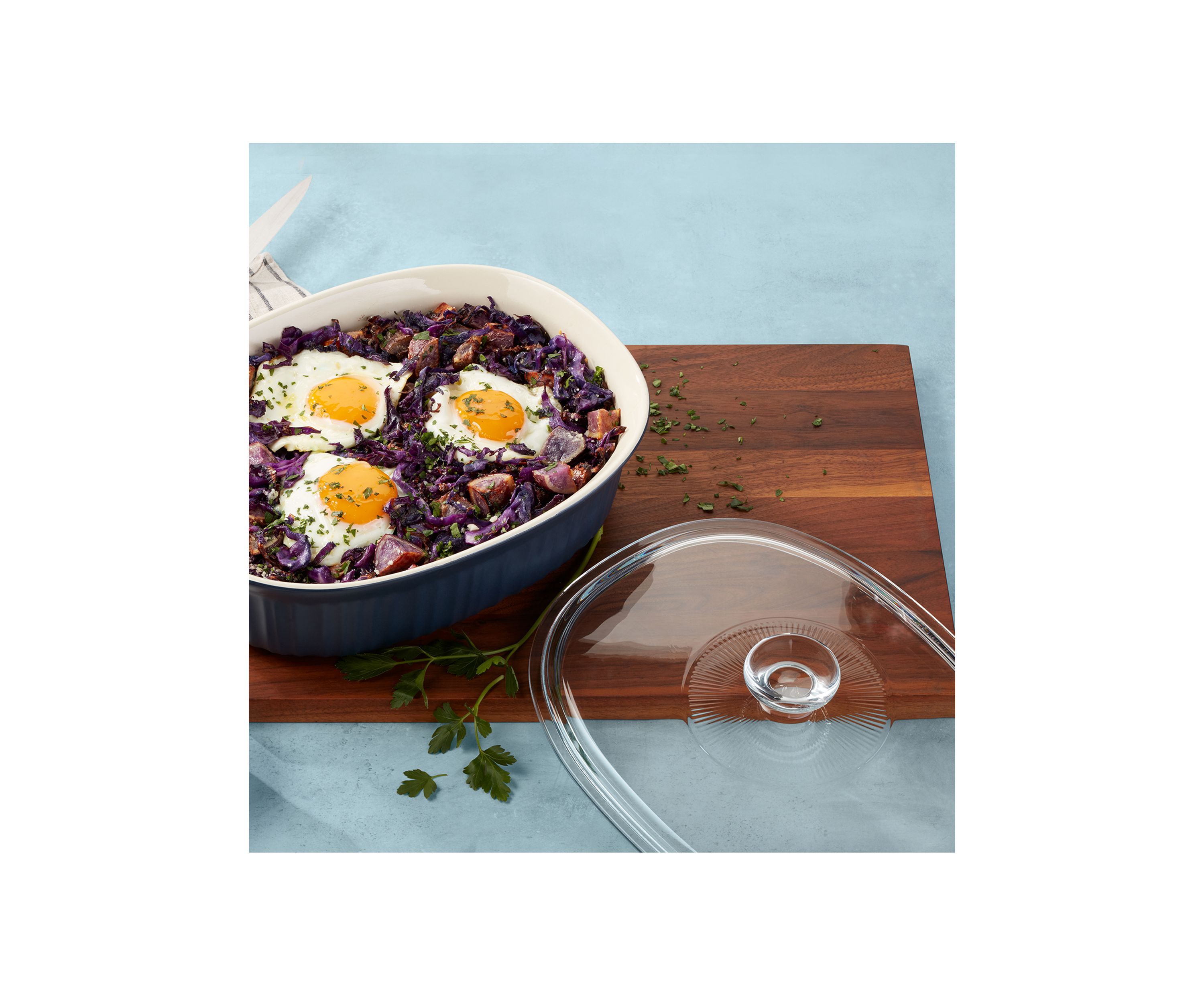 French Colors 2.5 Quart Navy Oval Baking Dish