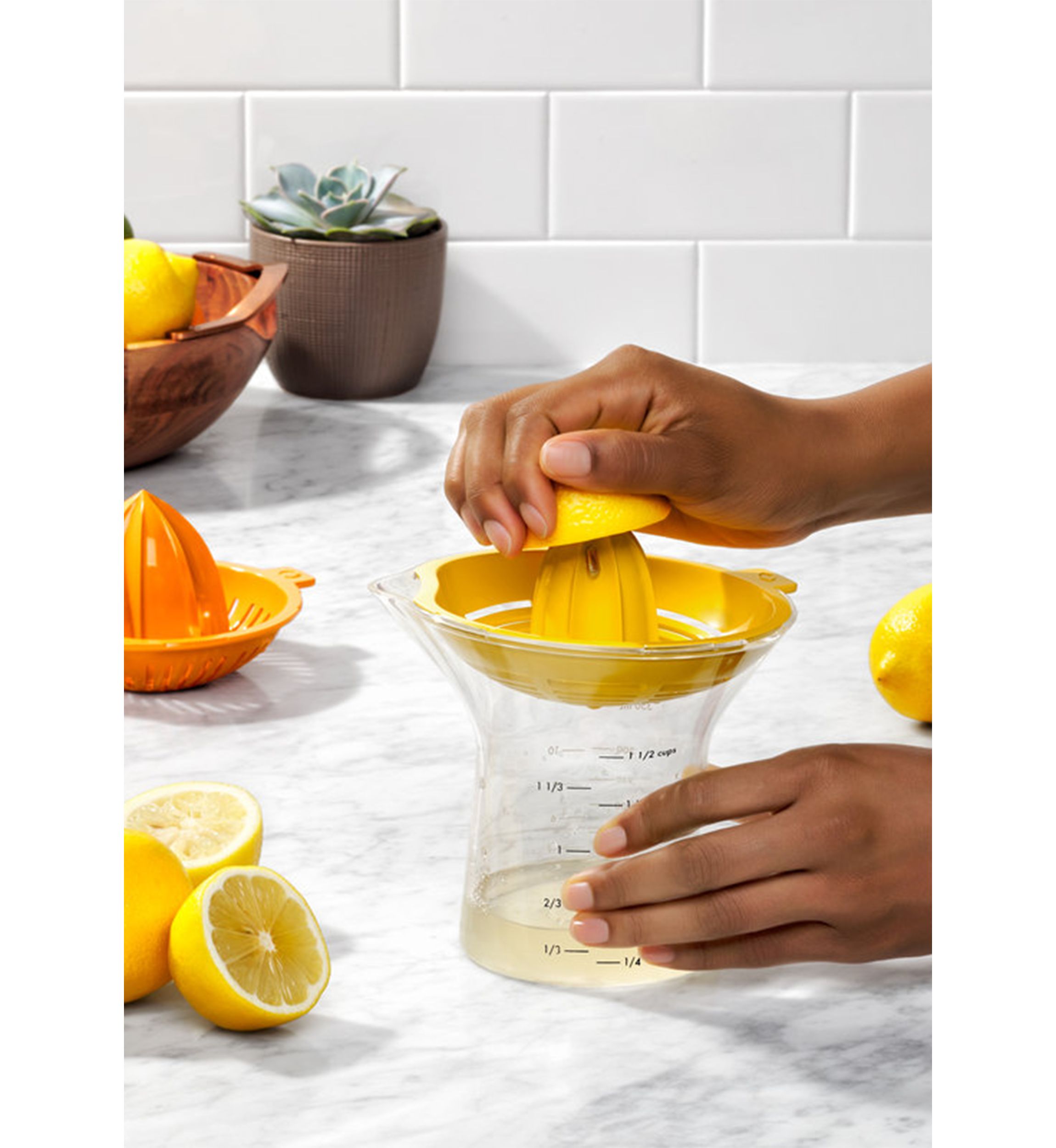Good Grips 2 in 1 Citrus Juicer
