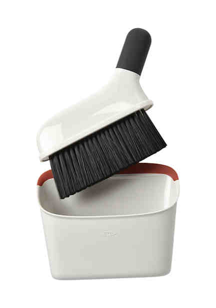Oxo Compact Dustpan and Brush Set, White