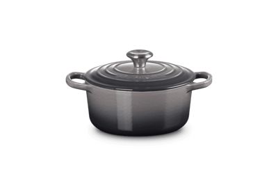 Le Creuset Signature Round Dutch Oven, 2 Quart