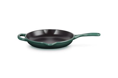 Le Creuset Signature Round Skillet, 9 Inch