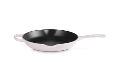 Le Creuset Signature Round Skillet, 10.25 Inch