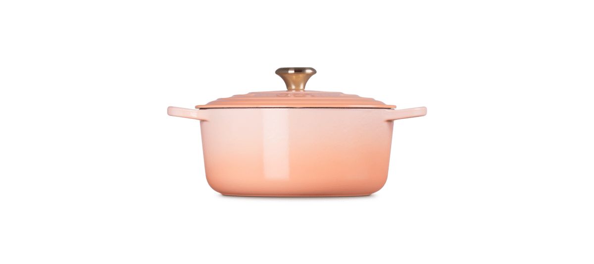 Signature Round Dutch Oven, 5.5 Quart