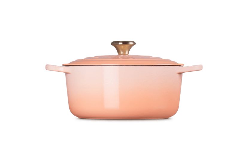 Signature Round Dutch Oven, 5.5 Quart