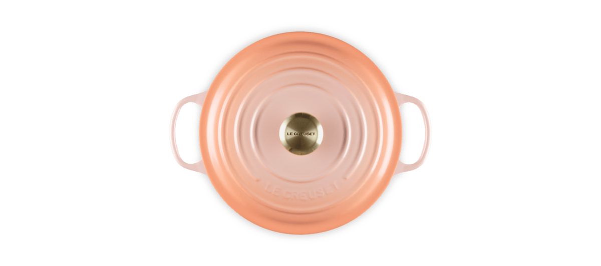 Signature Round Dutch Oven, 5.5 Quart