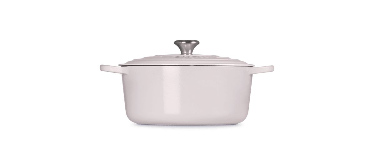 Signature Round Dutch Oven, 7.25 Quart