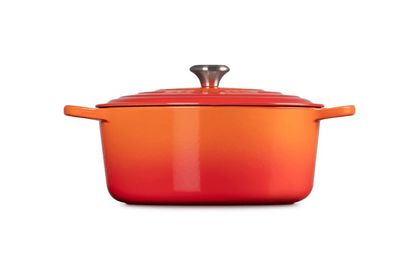 Signature Round Dutch Oven, 9 Quart