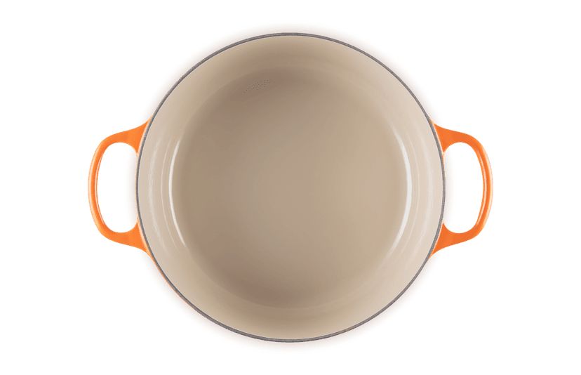 Signature Round Dutch Oven, 9 Quart