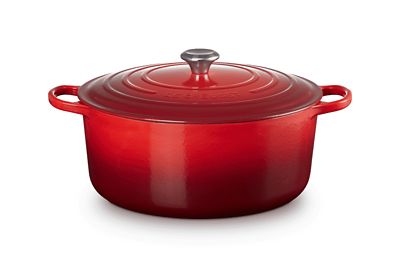 Le Creuset Signature Round Dutch Oven, 13.25 Quart