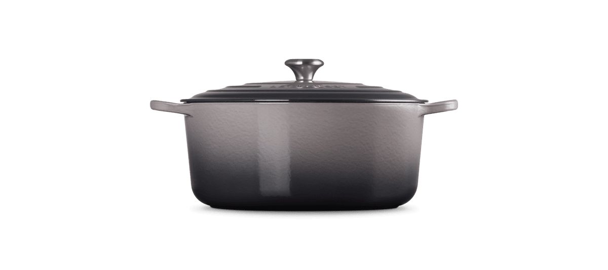 Signature Round Dutch Oven, 13.25 Quart