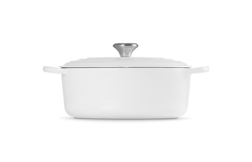 Signature Oval Dutch Oven, 5 Quart