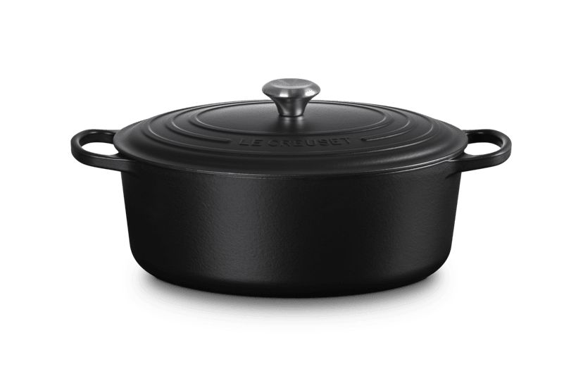 Signature Oval Dutch Oven, 8 Quart