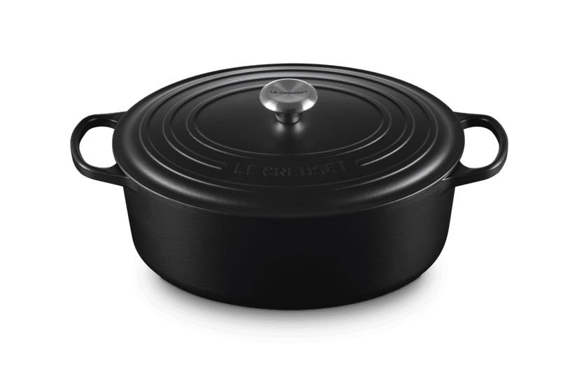 Signature Oval Dutch Oven, 8 Quart