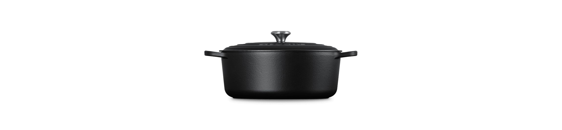 Signature Oval Dutch Oven, 8 Quart