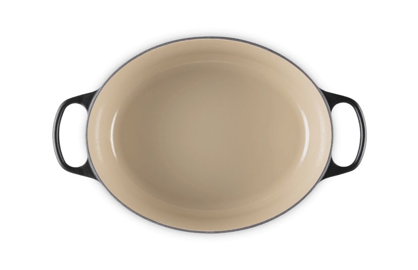 Signature Oval Dutch Oven, 8 Quart