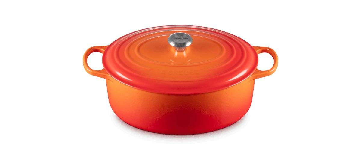 Signature Oval Dutch Oven, 9.5 Quart
