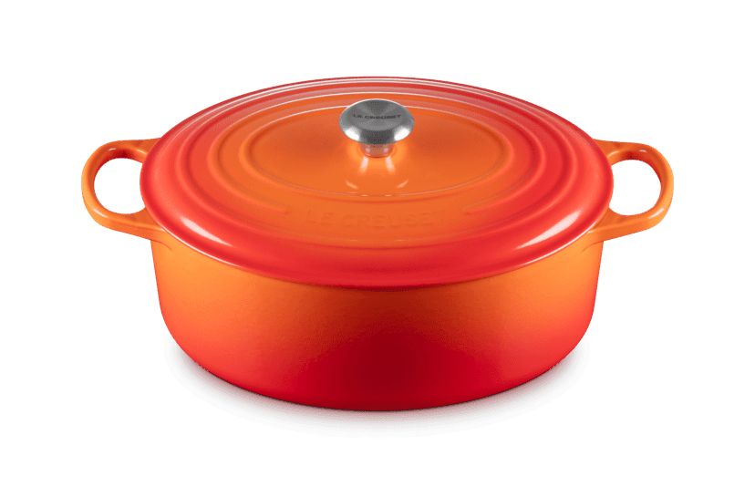 Signature Oval Dutch Oven, 9.5 Quart