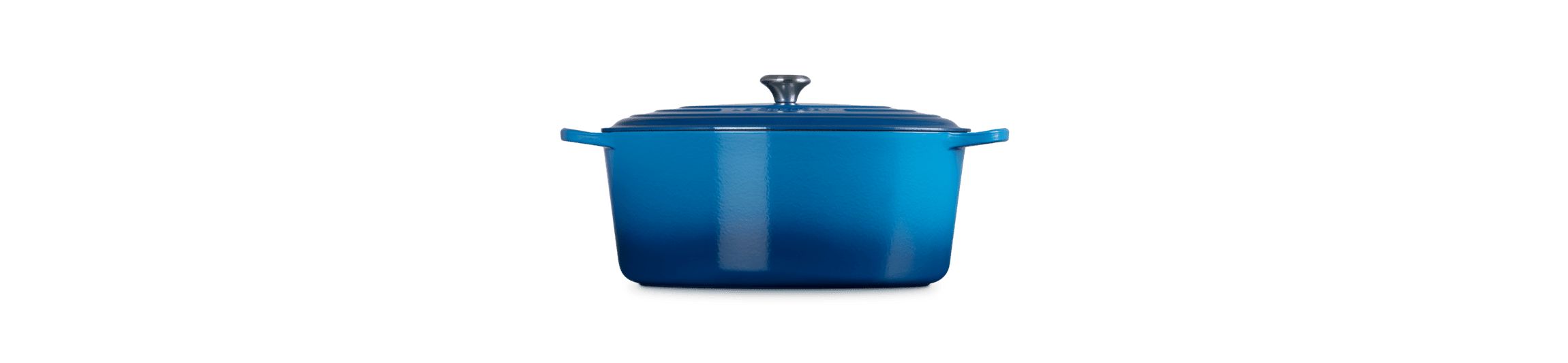 Signature Oval Dutch Oven, 15.5 Quart