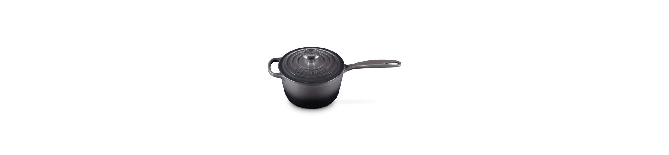 Signature Round Saucepan, 1.75 Quart