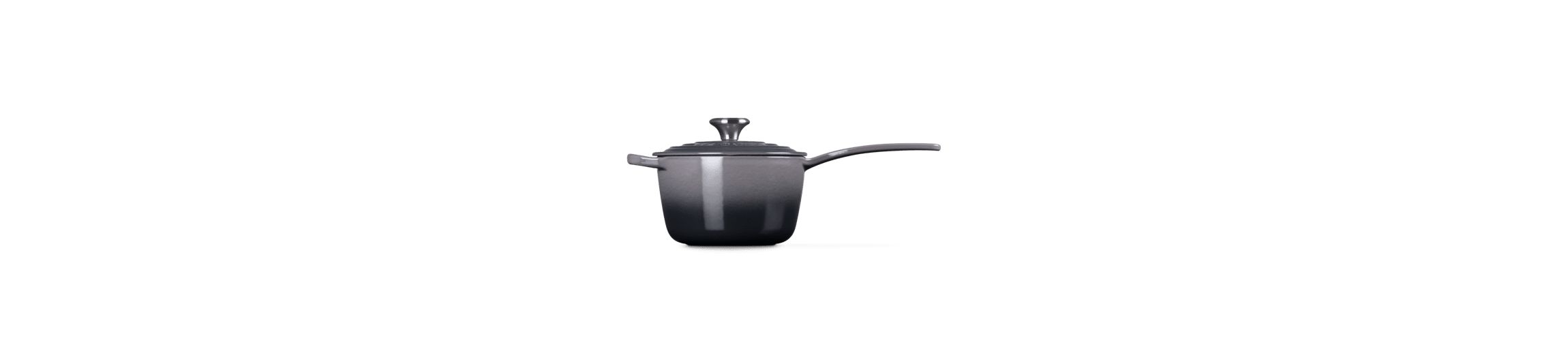 Signature Round Saucepan, 1.75 Quart