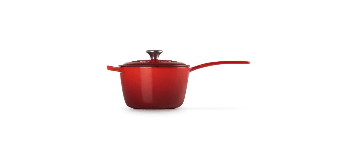 Signature Round Saucepan, 2.25 Quart