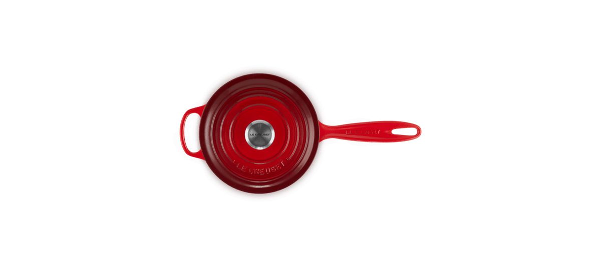 Signature Round Saucepan, 2.25 Quart