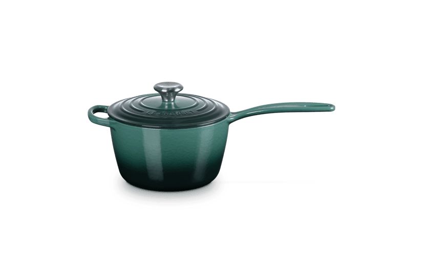 Signature Round Saucepan, 2.25 Quart