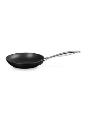 Le Creuset PRO Round Fry Pan, 8.8 Inch