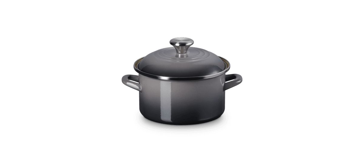 Traditional Petite Stockpot, 3.8 Quart