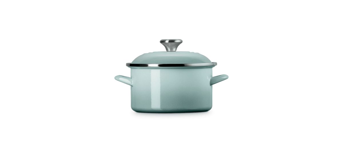 Traditional Petite Stockpot, 3.8 Quart