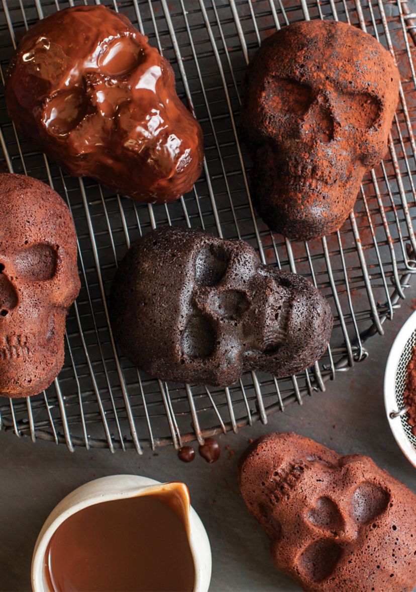 Skull Cakelet Pan