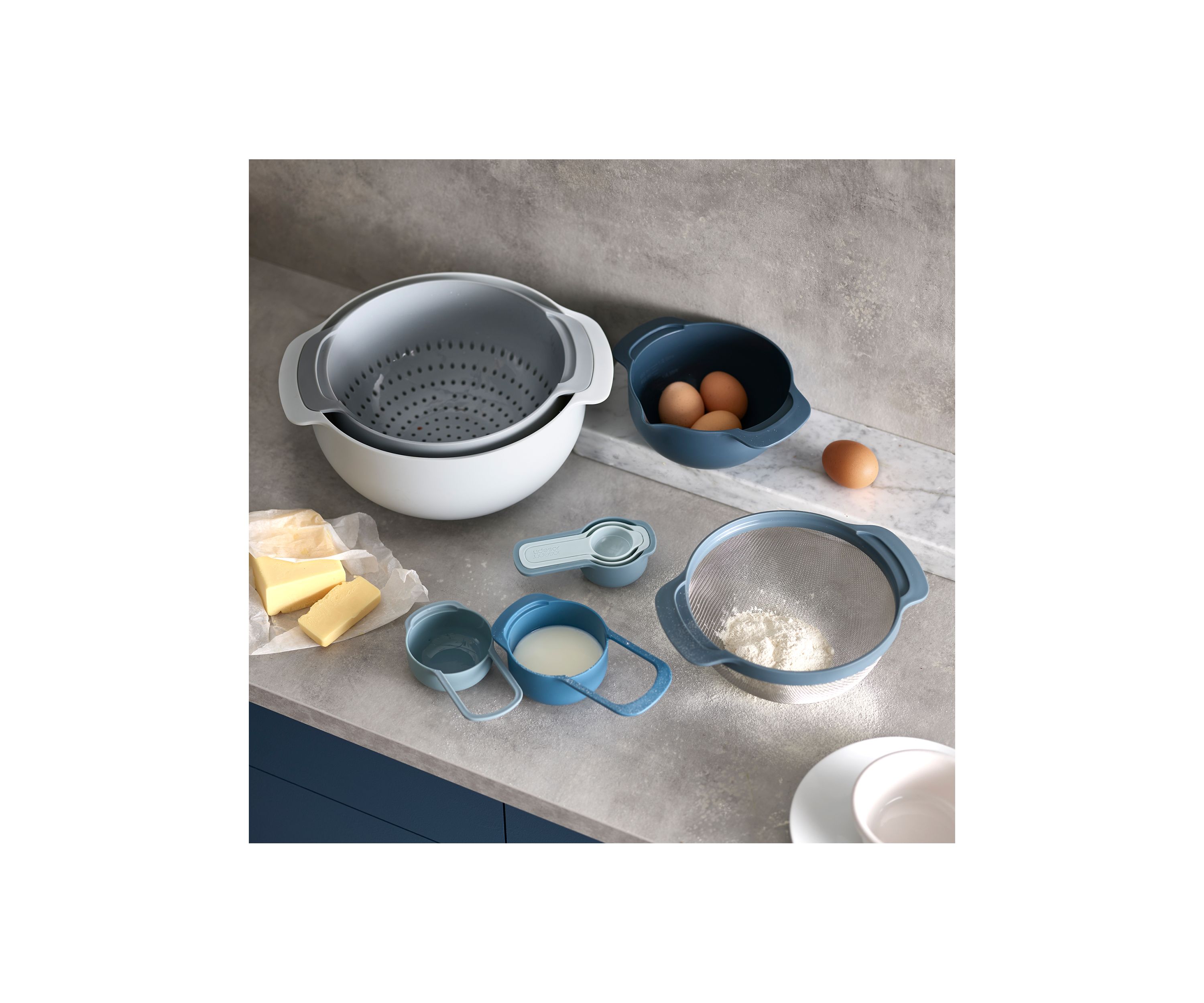 9 Piece Compact Food Preparation Set in Sky