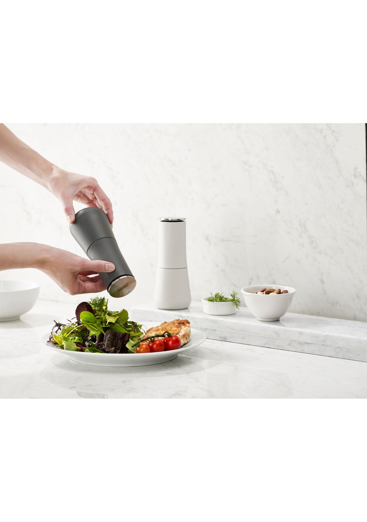 Milltop™ Non Spill Salt and Pepper Mill Set