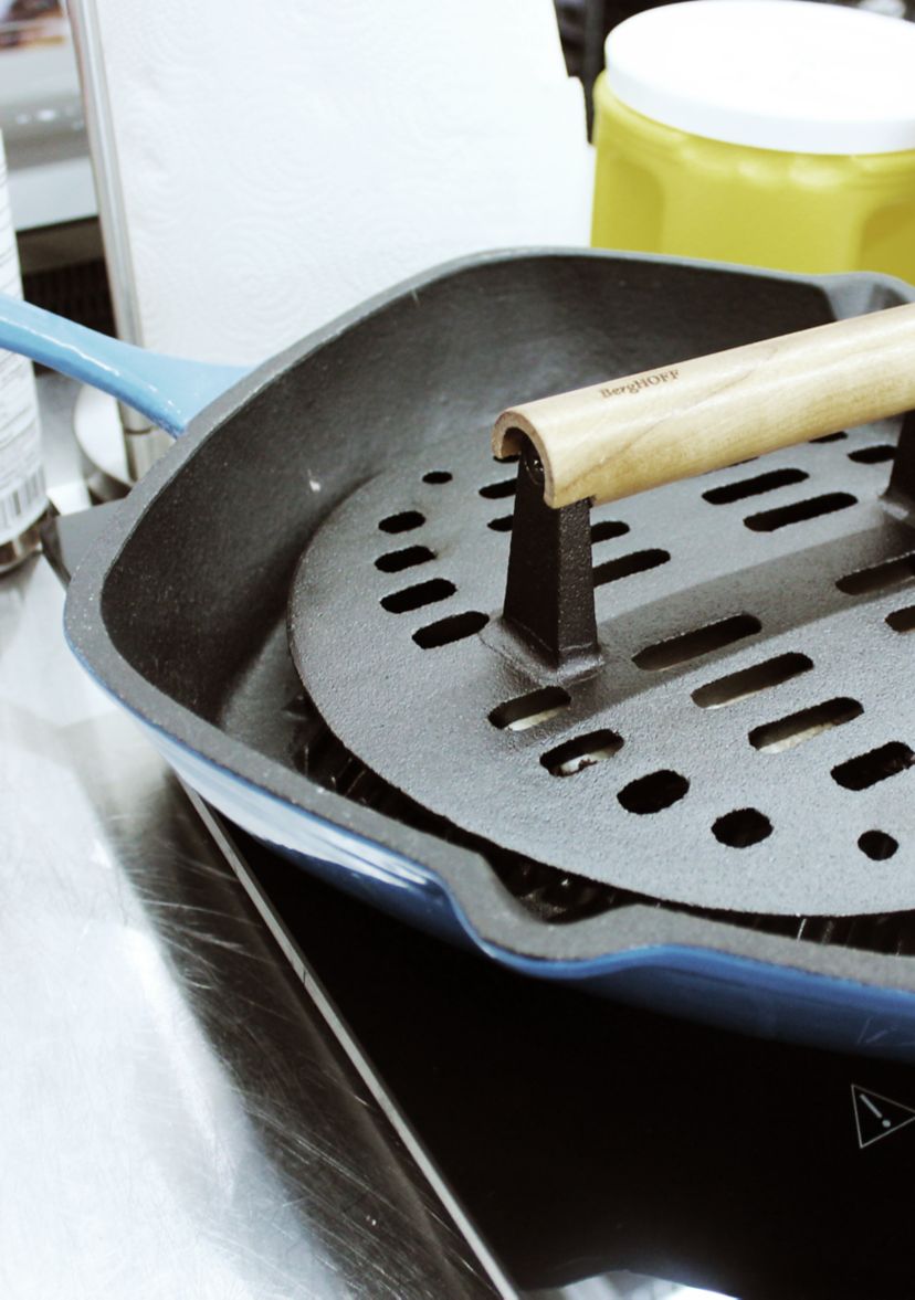 BergHOFF® 2 Piece 11 Inch Fry Pan and Steak Press Set | Belk