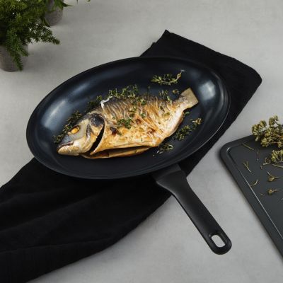 BergHOFF Helix Nonstick Ceramic 13.25" x 9.5" Fish Pan 2qt., Recycled Aluminum, Black