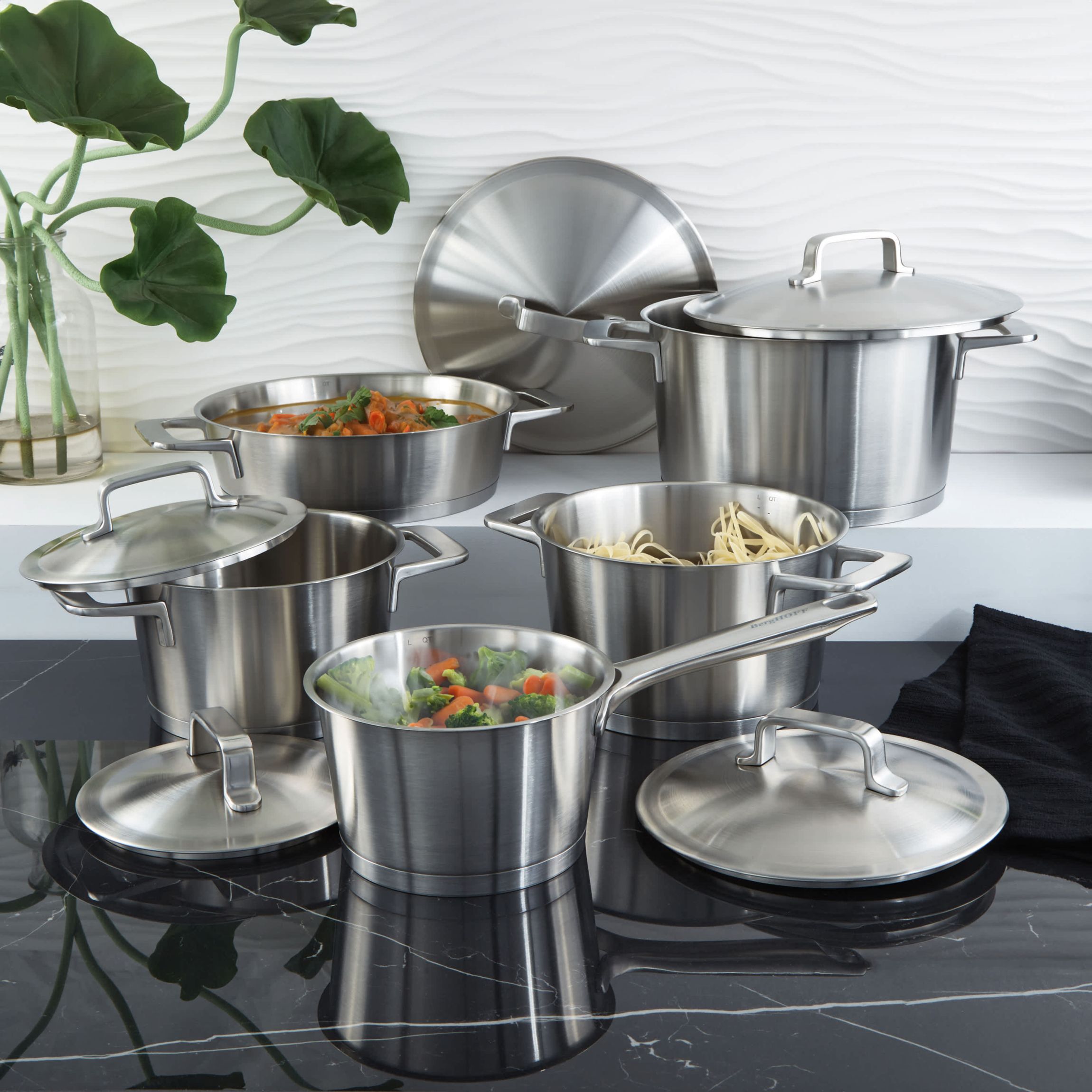 BergHOFF Meta 10Pc Recycled 18/10 Stainless Steel Cookware Set with Matching Lids