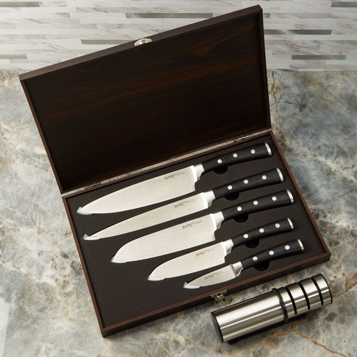 BergHOFF Antigua Stainless Steel Blade 5Pc Knives With Case, Black & Silver