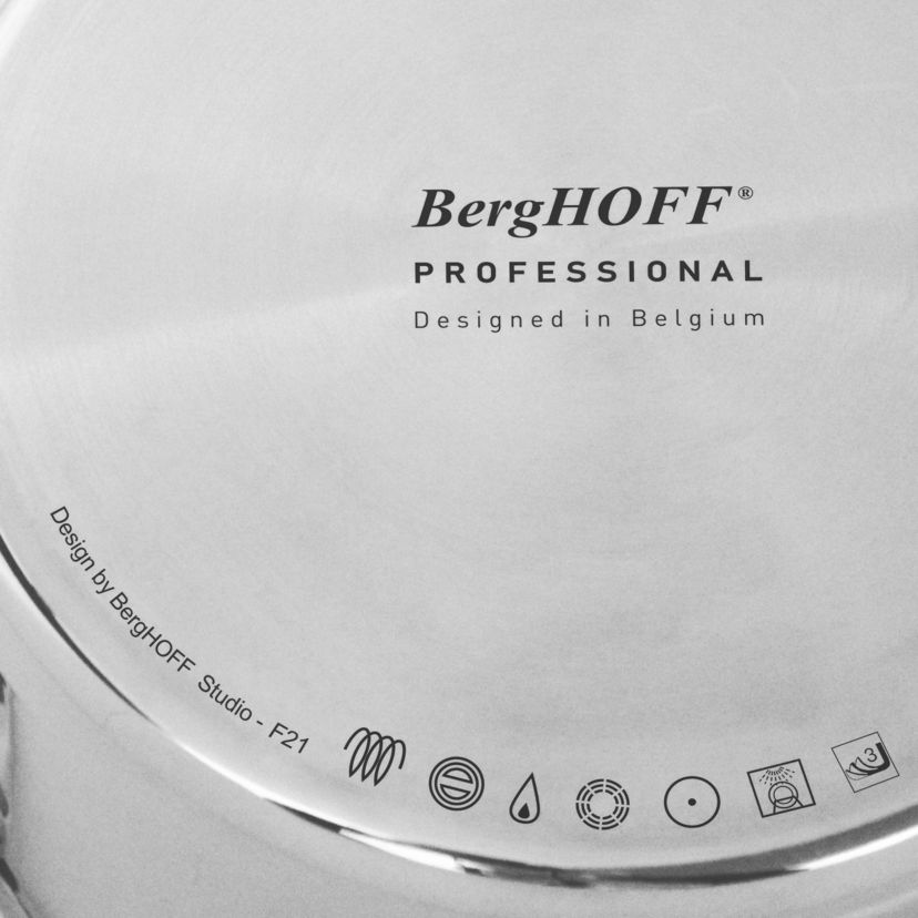 BergHOFF Professional Tri-Ply 18/10 Stainless Steel 8" Saucepan with Stainless Steel Lid 3Qt.