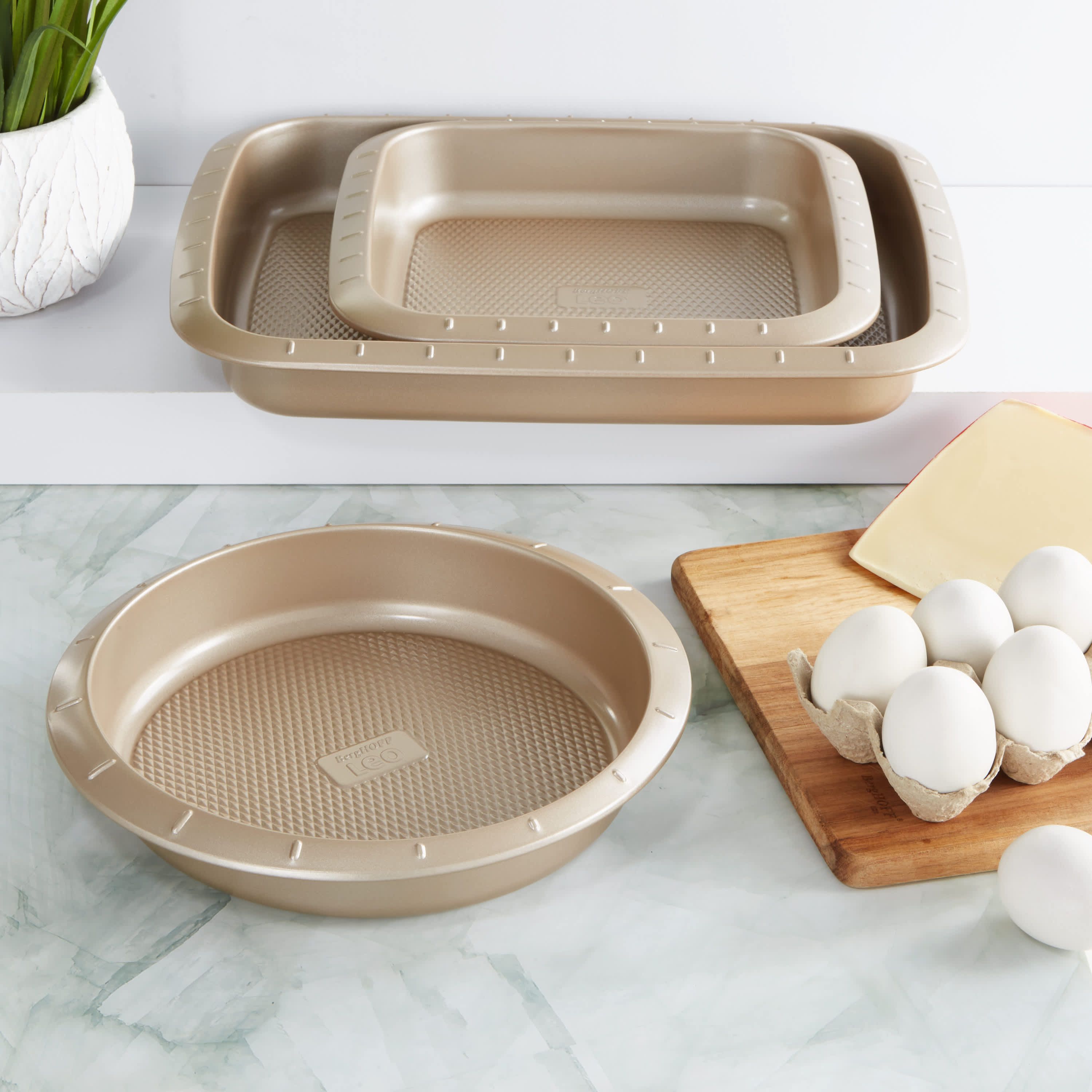 BergHOFF Balance 3Pc Nonstick Carbon Steel Cake Pan Set
