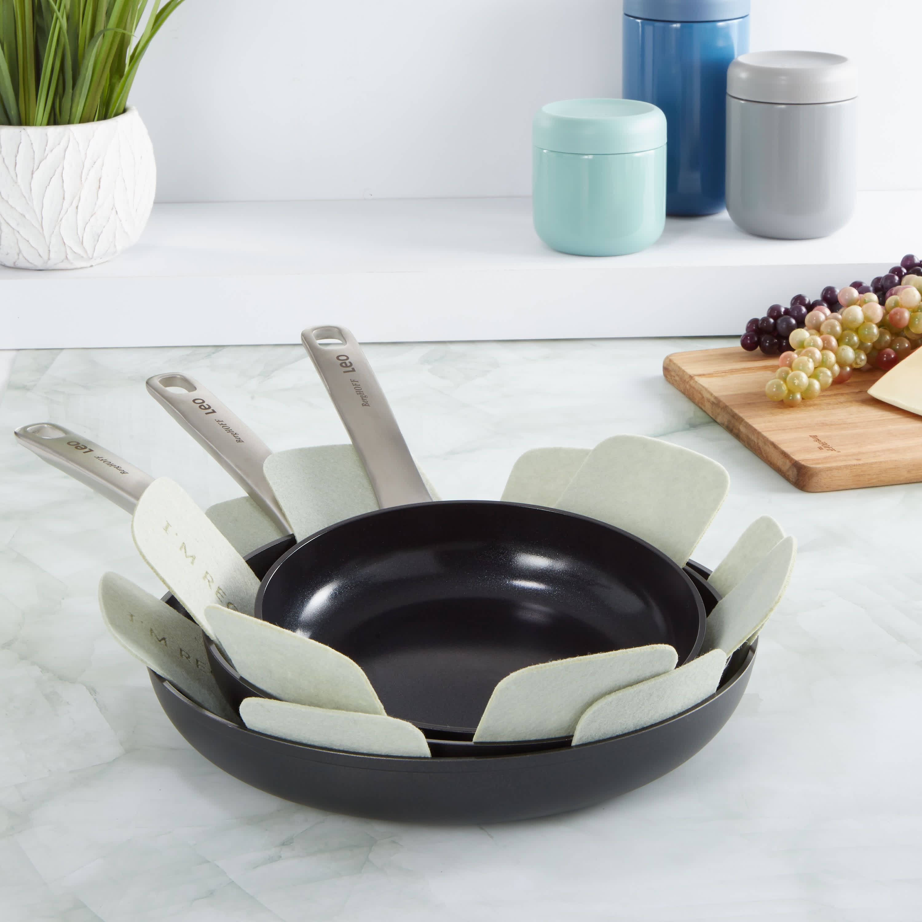 BergHOFF Graphite 3Pc Nonstick Ceramic Frying Pan/Skillet Set, Recycled Aluminum