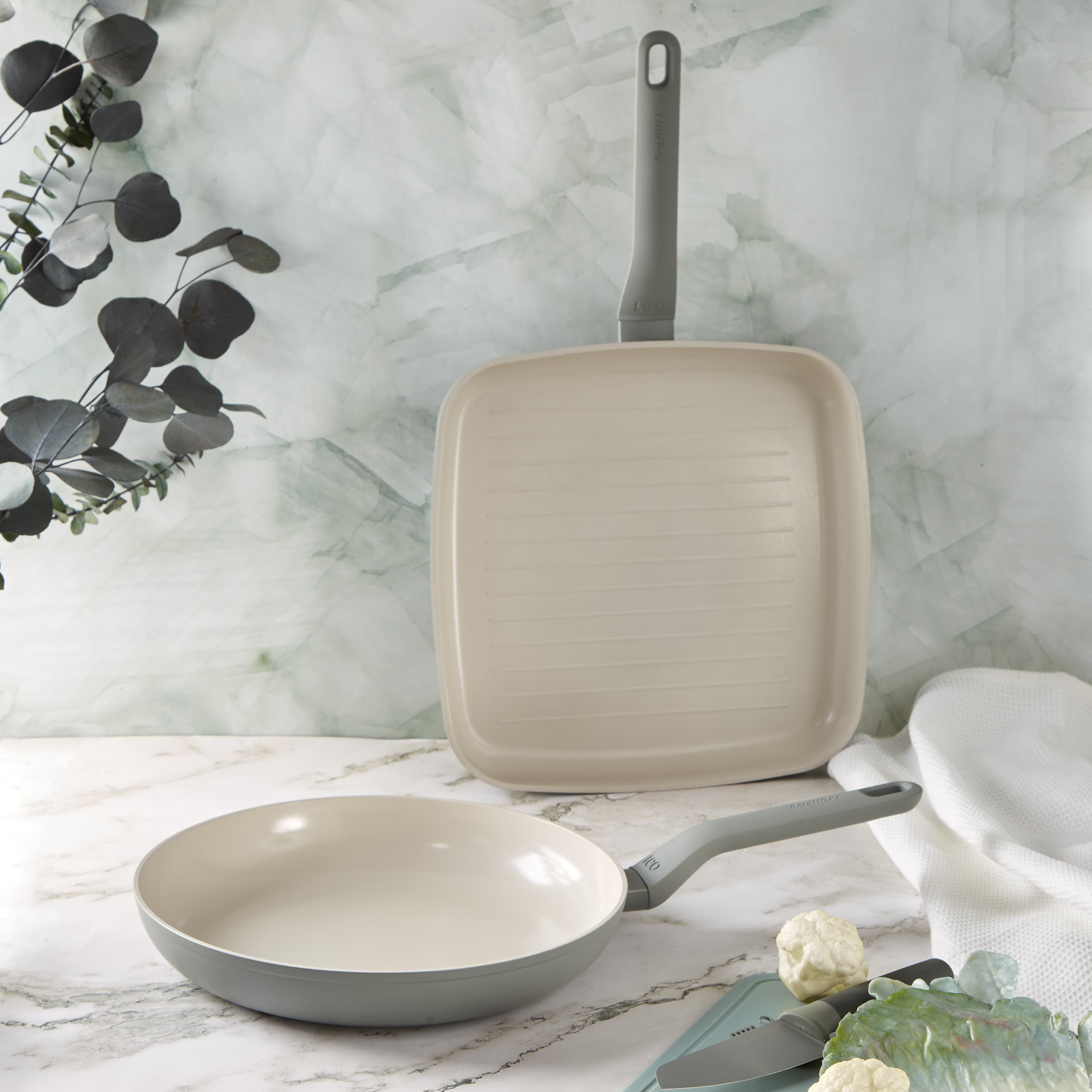 BergHOFF Balance 2Pc Nonstick Ceramic Specialty Cookware Set, Recycled Aluminum, CeraGreen, Moonmist