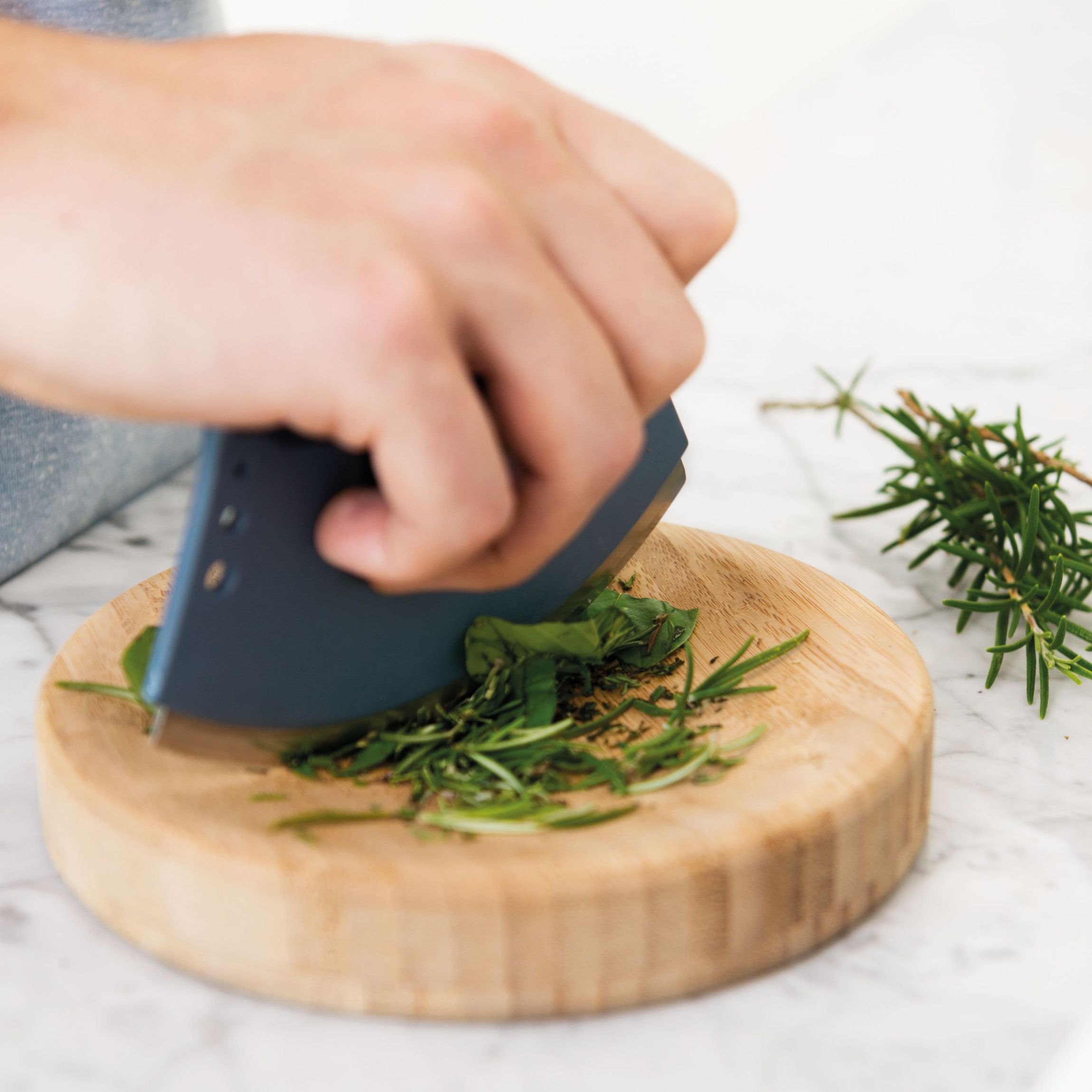 BergHOFF LEO Bamboo 2Pc Herb Cutter Set 6.25"