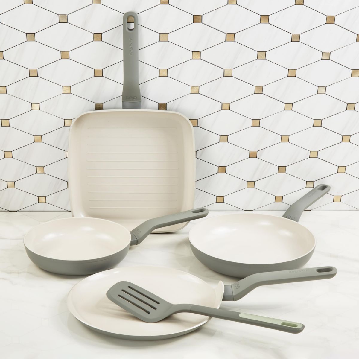 BergHOFF Leo Balance Nonstick Ceramic 5Pc Frying Pan Set With Nylon Turner 13.75", Recycled Material, Moonmist