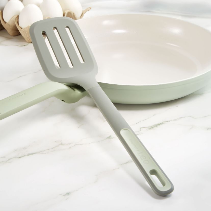 BergHOFF Leo Balance Nonstick Ceramic 5Pc Frying Pan Set With Nylon Turner 13.75", Recycled Material, Moonmist