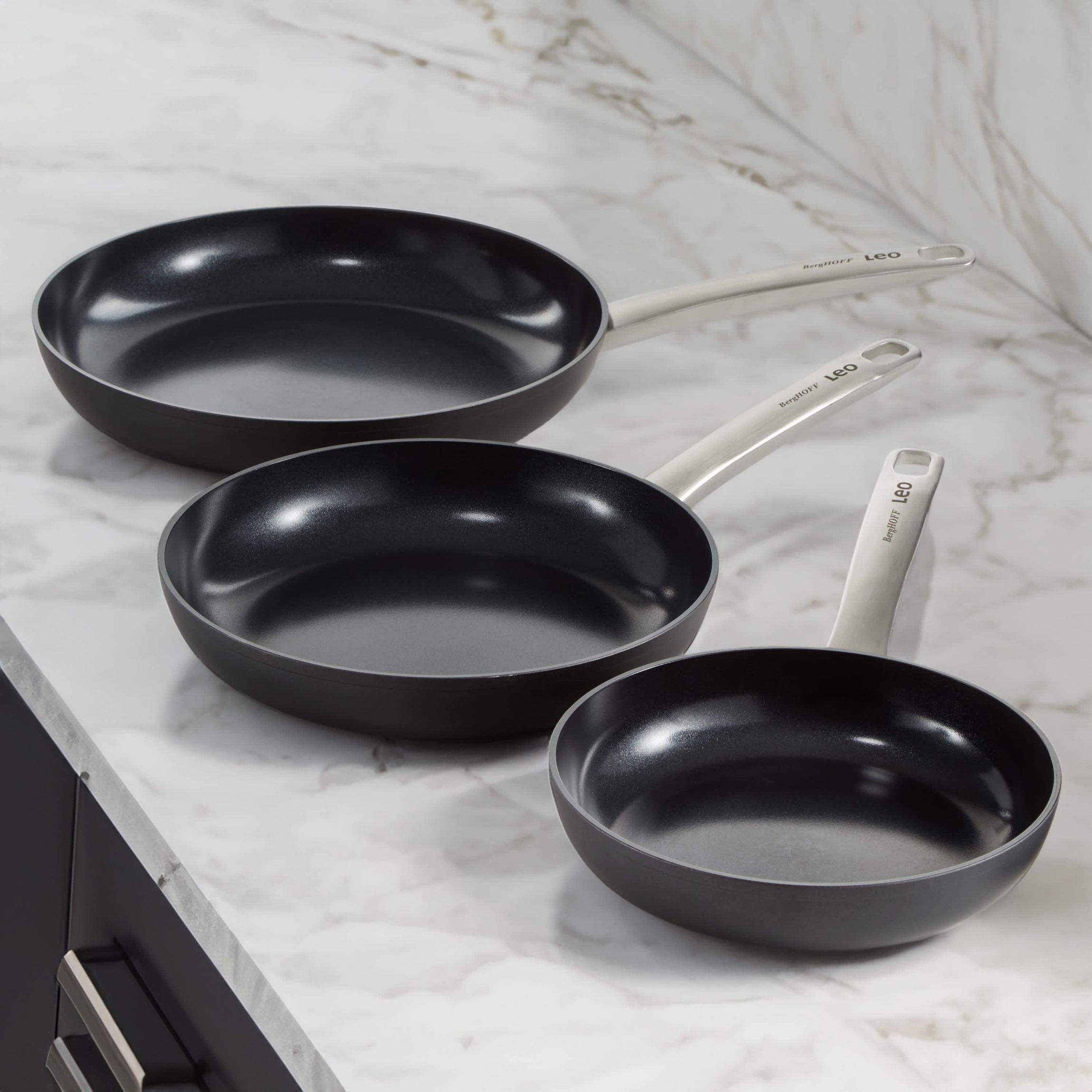 BergHOFF Graphite Nonstick Ceramic Frying Pan 11", Sustainable Recycled Material