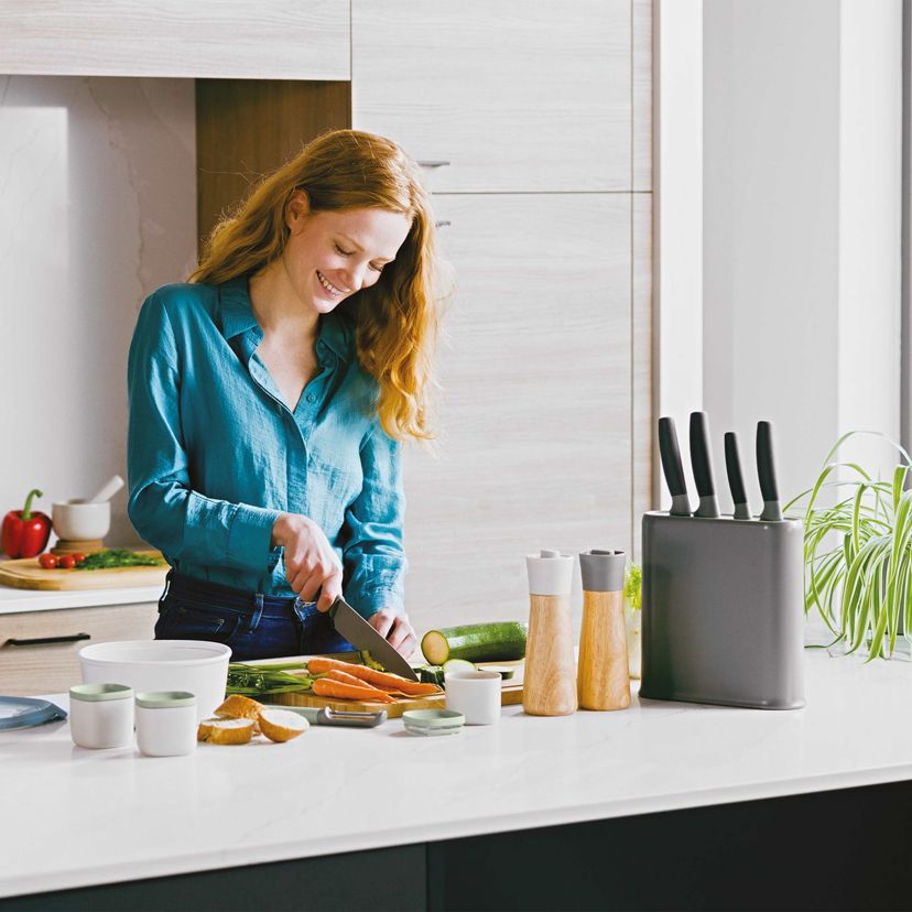 BergHOFF Balance Non-stick Stainless Steel 6Pc Knife Block Set, Recycled Material, Grey