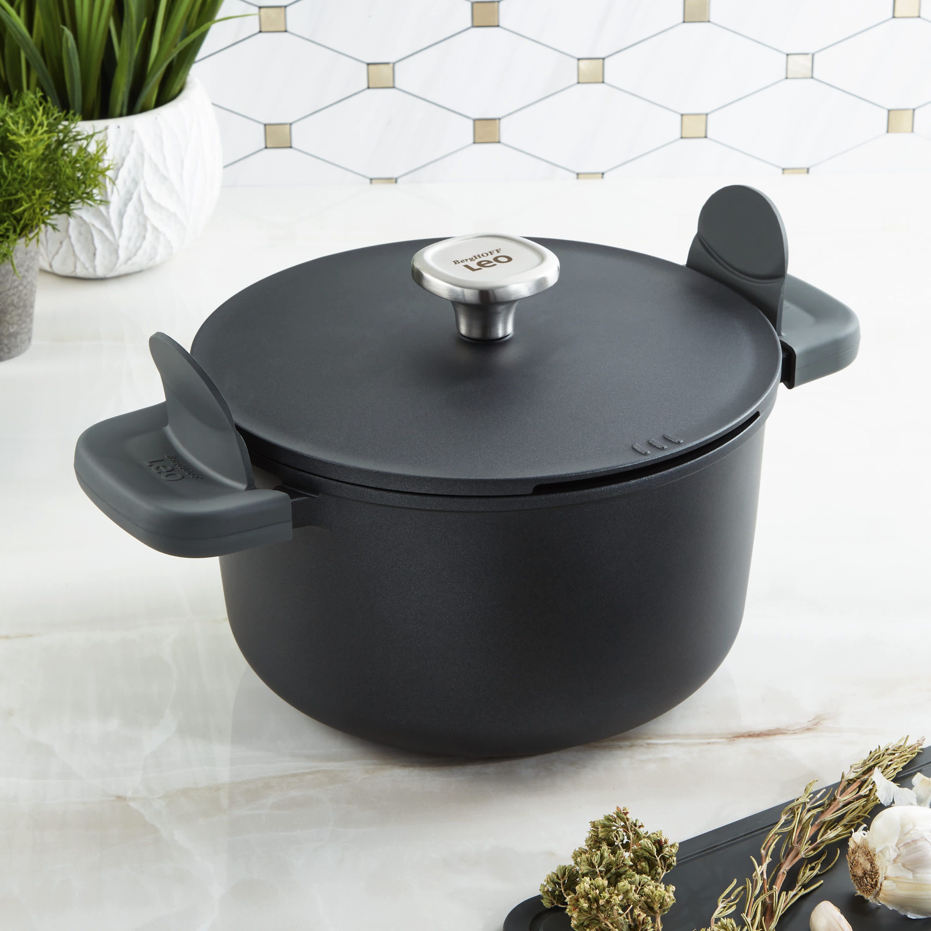 BergHOFF® BergHOFF Phantom Nonstick Ceramic Covered Stockpot 10