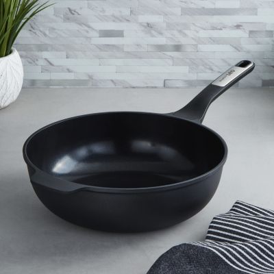 BergHOFF Phantom Nonstick Ceramic Wok Pan 11", 3qt., Recycled Cast Aluminum