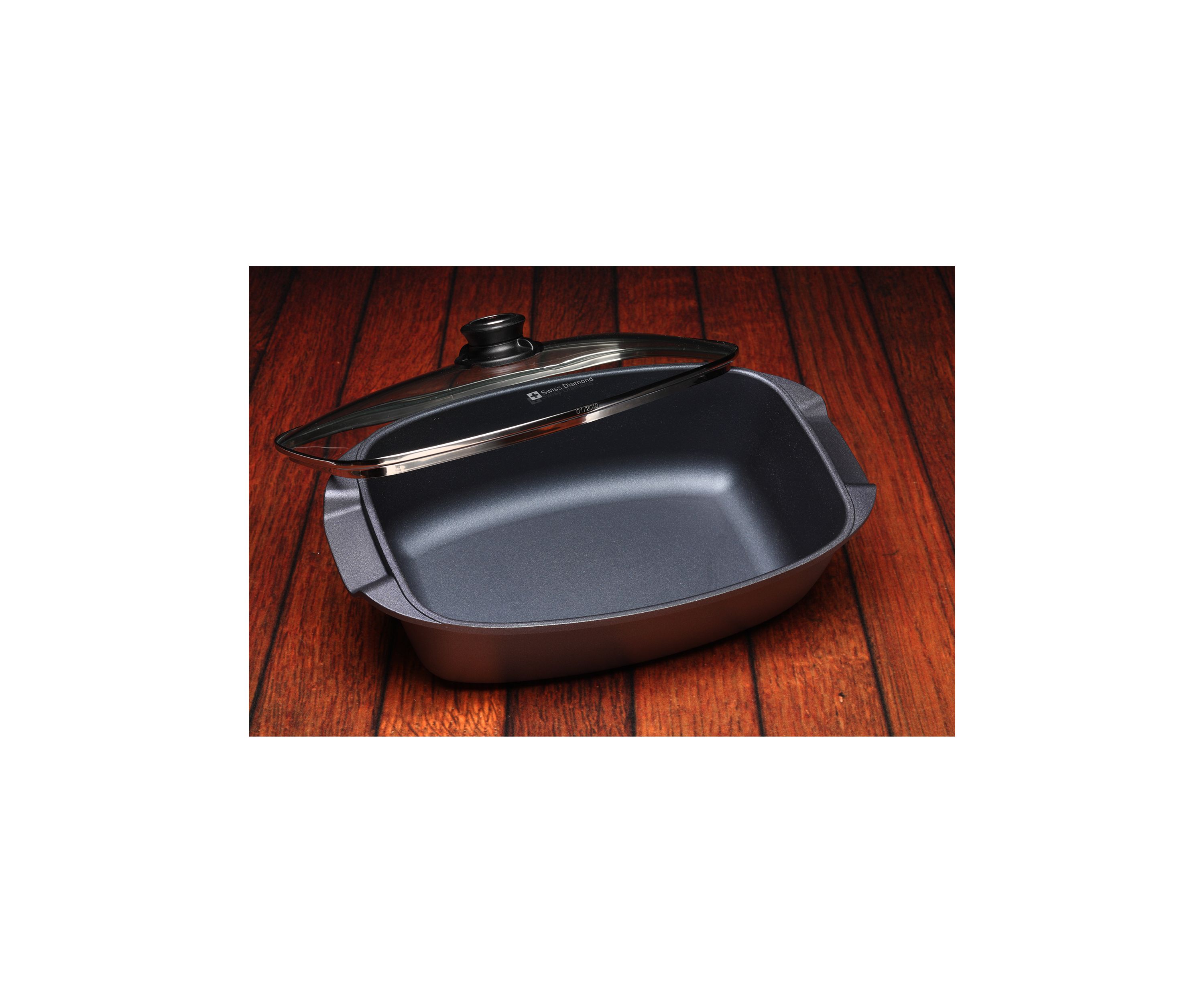 Roaster with Lid - 5.3-qt.