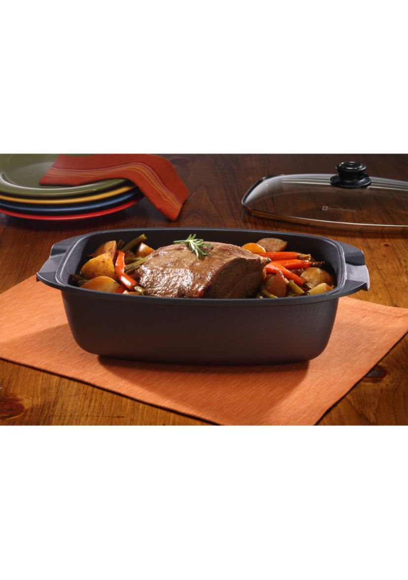 Roaster with Lid - 5.3-qt.